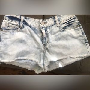 Sexy denim shorts.